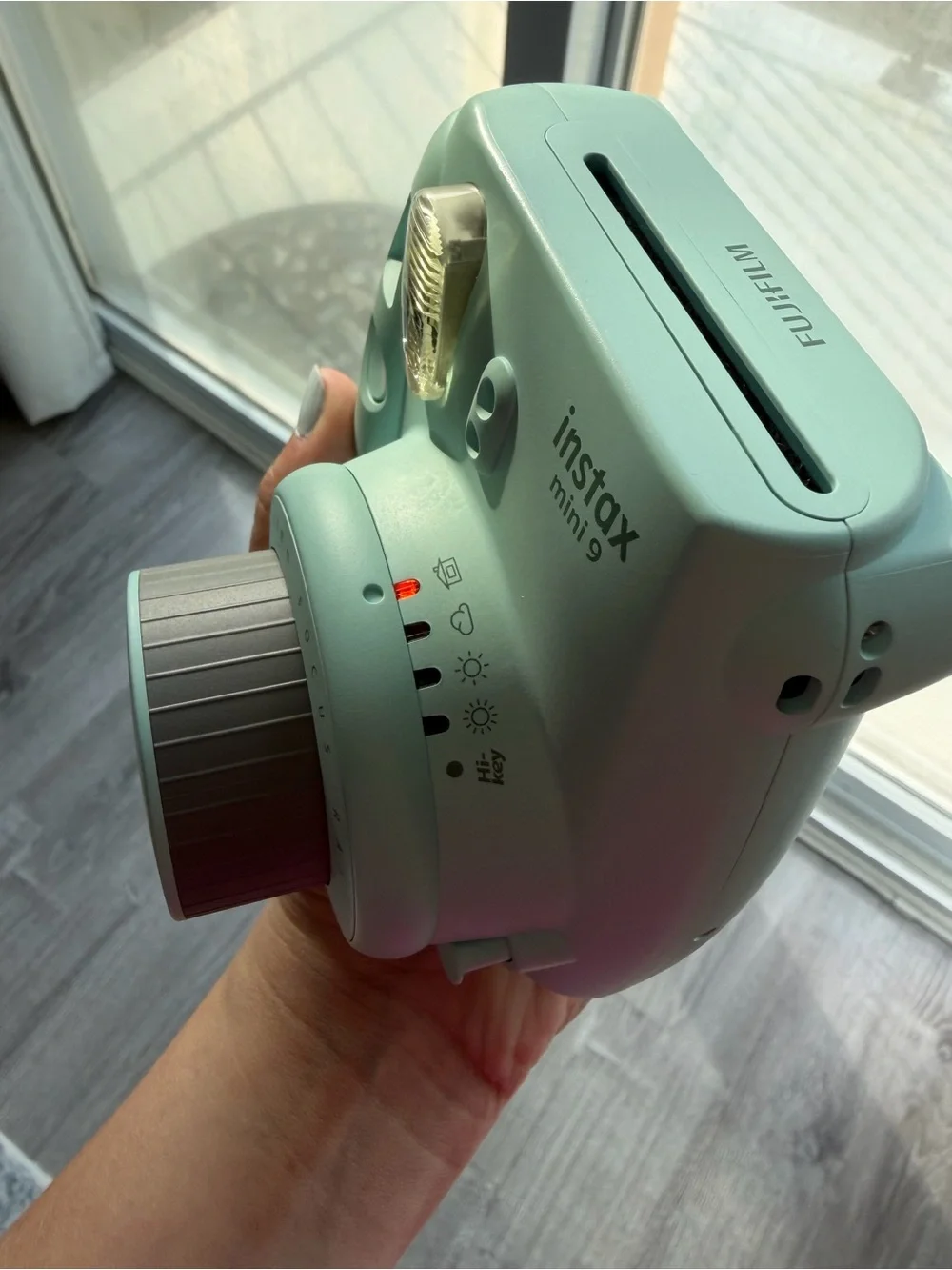 Fujifilm Instax Mini 9 Instant Camera In Ice Blue with Case